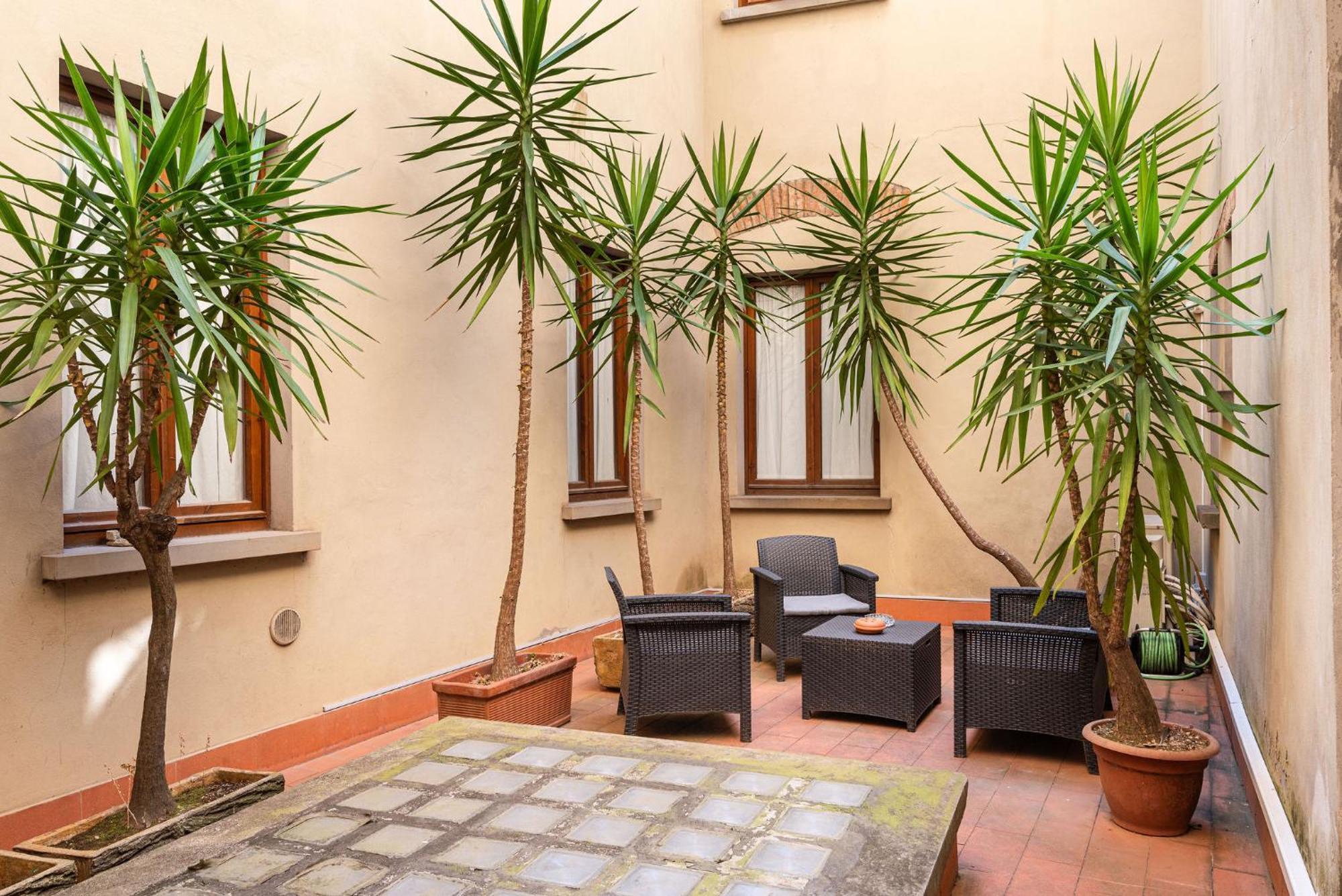 Signoria Apartment With Patio フィレンツェ エクステリア 写真