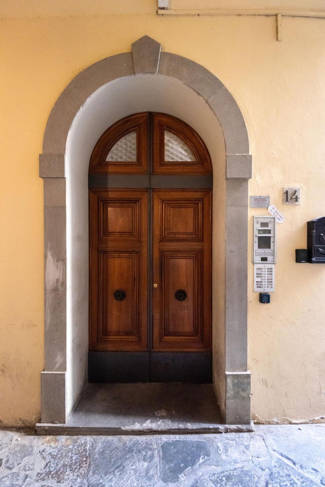 Signoria Apartment With Patio フィレンツェ エクステリア 写真